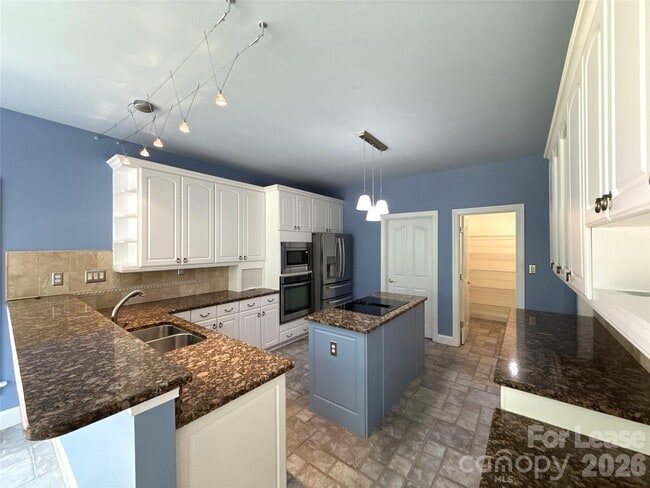 Building Photo - 15816 Feeny Ct