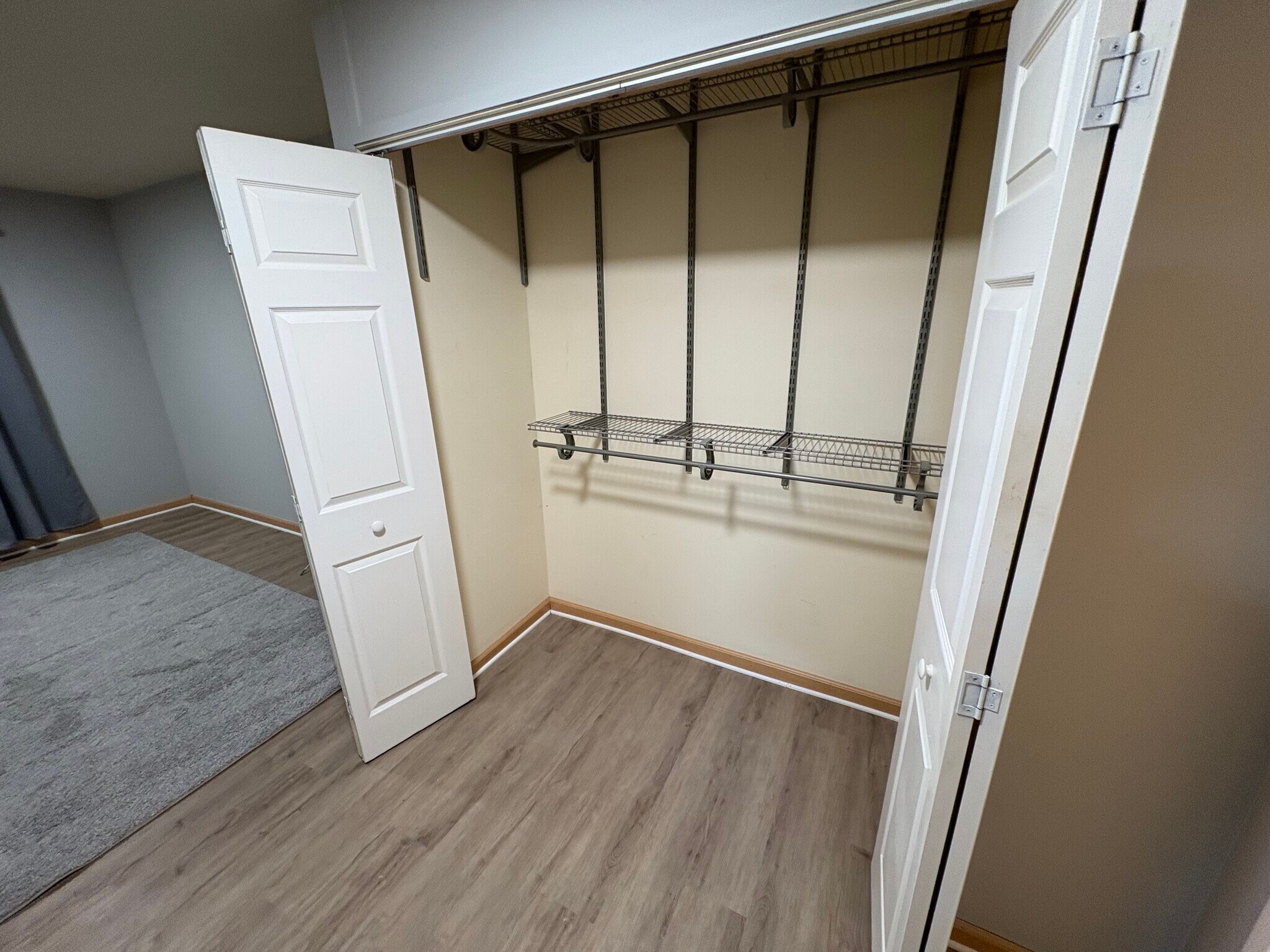 Building Photo - 109 Painters Xing