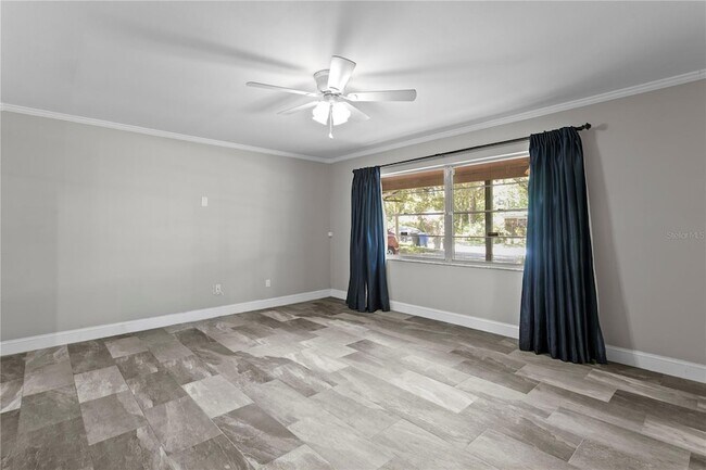 Building Photo - 6928 Greenhill Pl