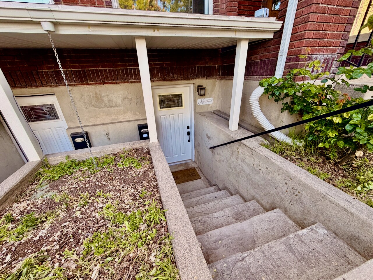 Building Photo - 1995 S Lincoln St