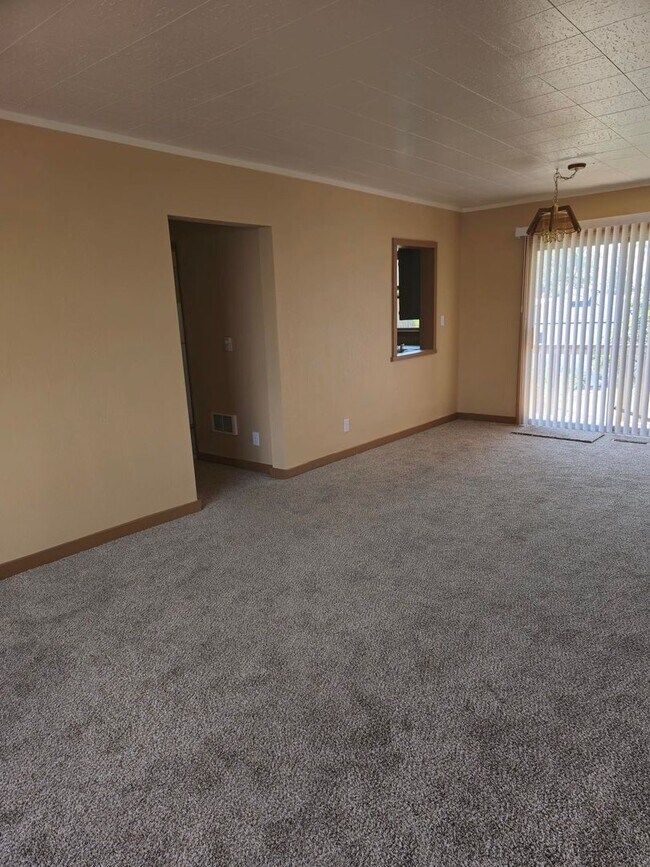 Fairview Hts Mobile Home Park 14915 US2 Medical Lake WA 99022