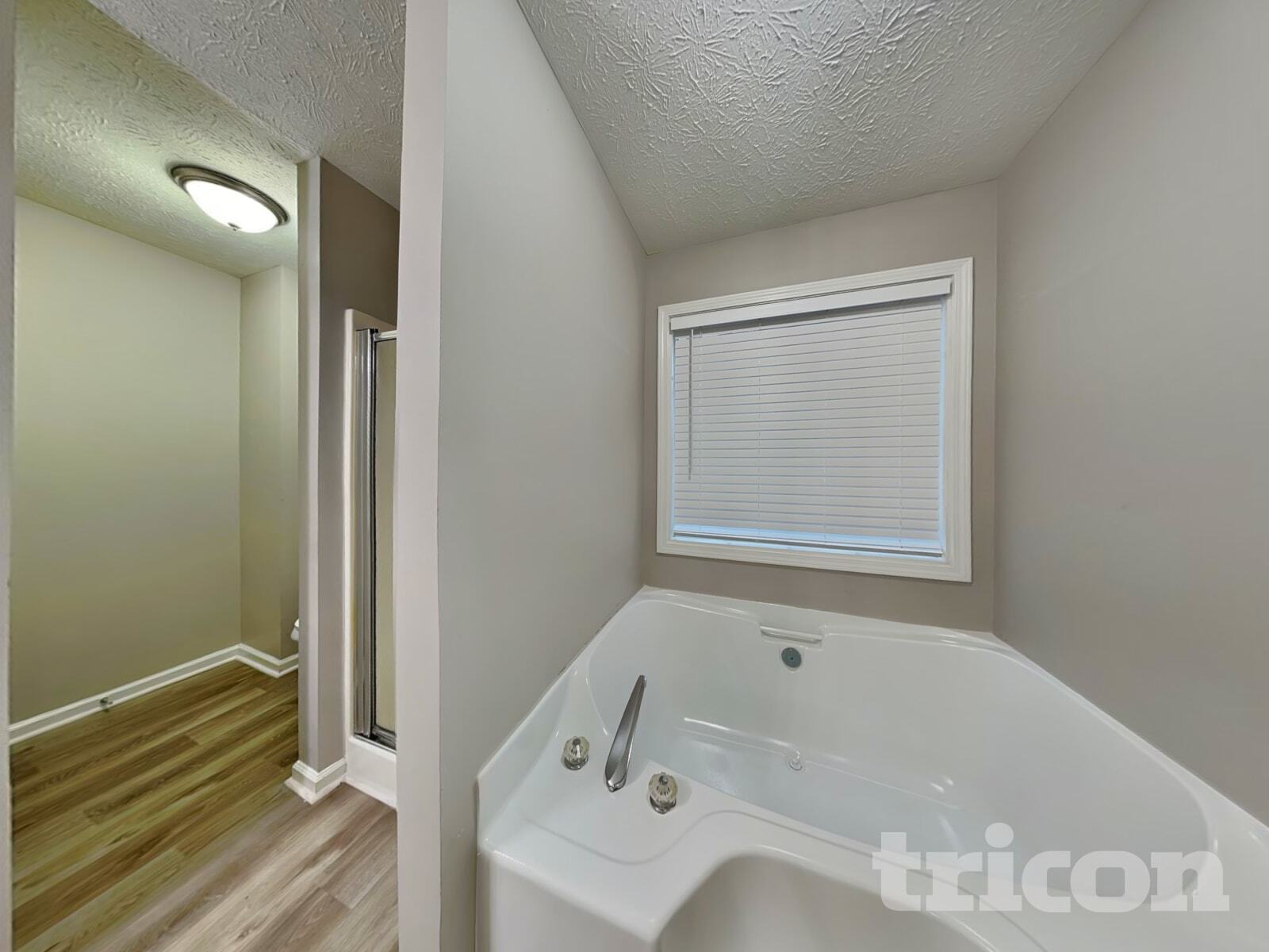 Building Photo - 200 River Walk