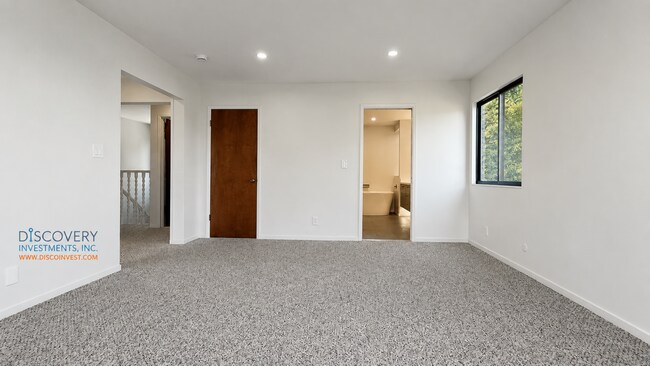 Building Photo - 130 Kell Ct