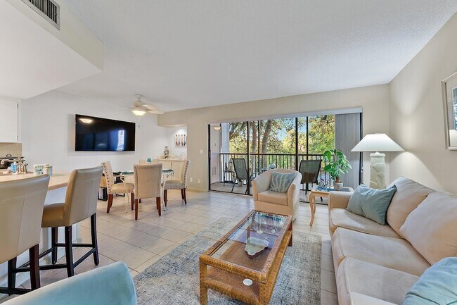 Building Photo - 1605 S US Hwy 1