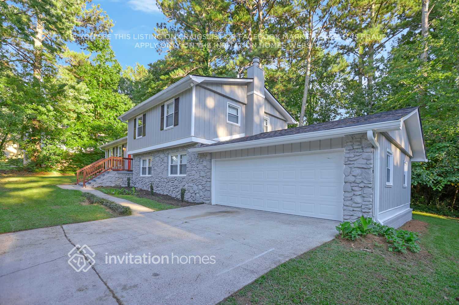 Building Photo - 3857 Pointe Bleue Dr
