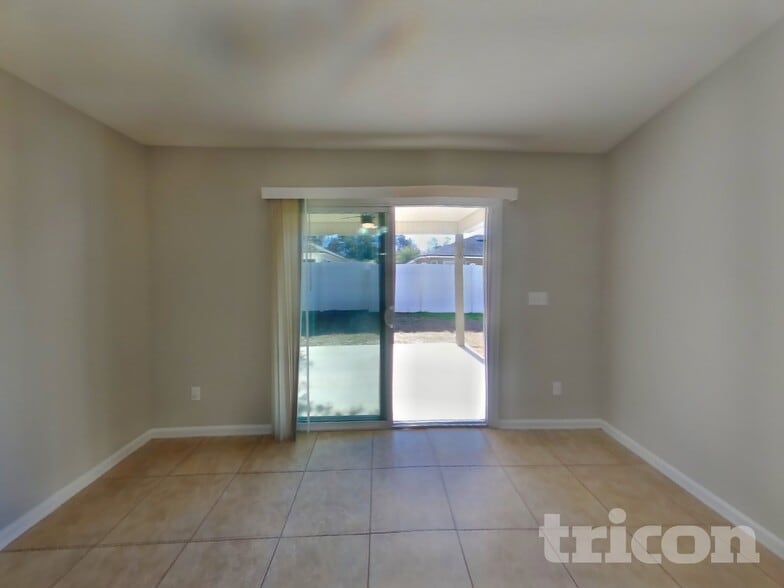 Building Photo - 15963 Bainebridge Dr