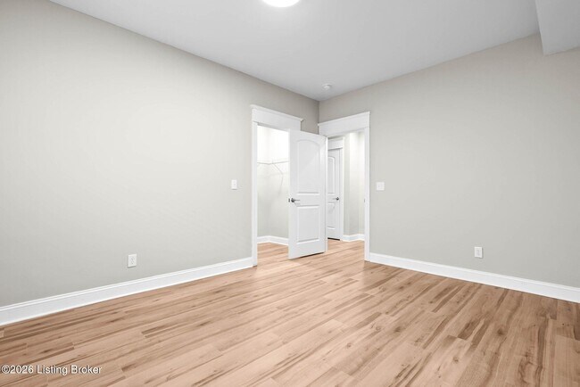 Building Photo - 6204 Moonseed St