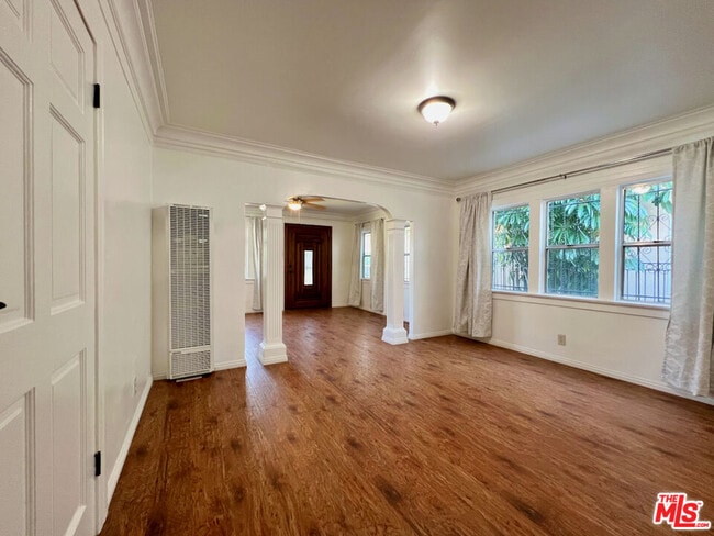 Building Photo - 4115 Halldale Ave