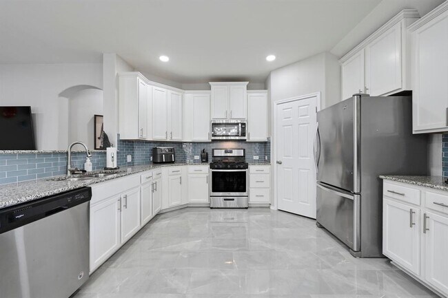 Building Photo - 249 Noddy Rd