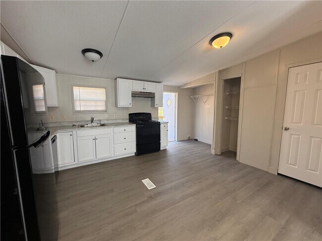 Building Photo - 3949 GA-254