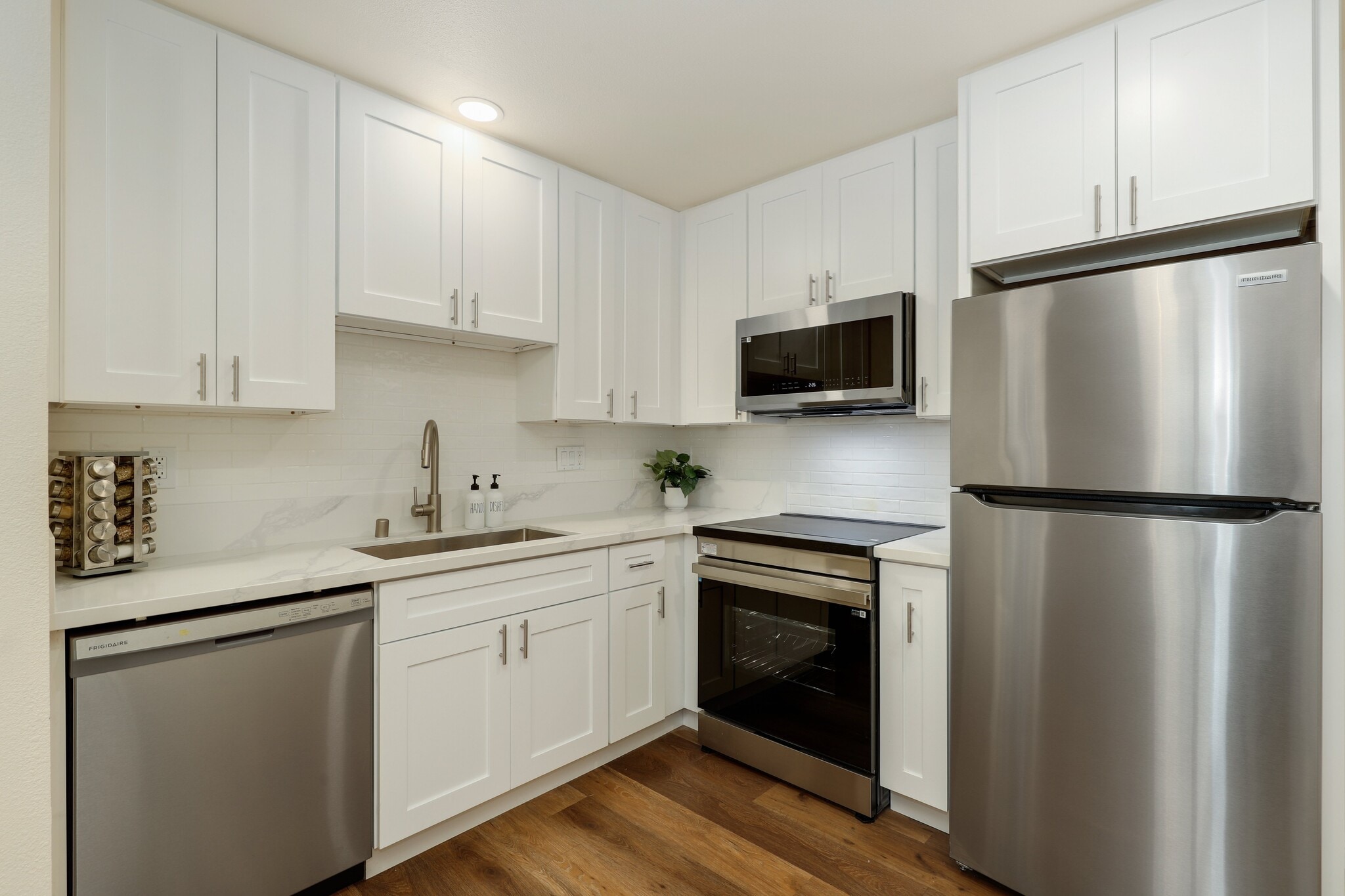 Building Photo - 3722 Ben St