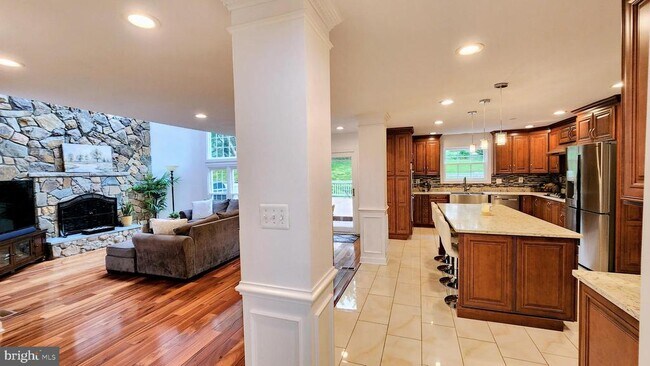 Building Photo - 5503 Chestermill Ct