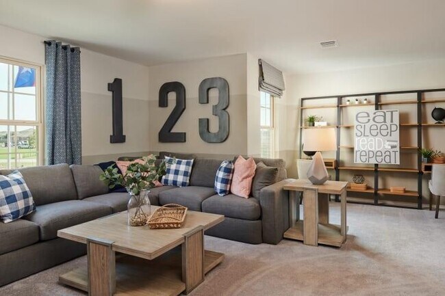 Building Photo - 457 Bedford Falls Ln
