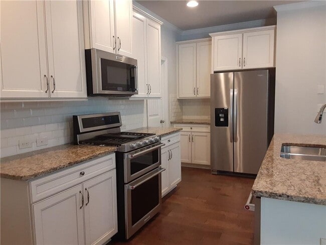 Building Photo - 6512 Crosscreek Ln