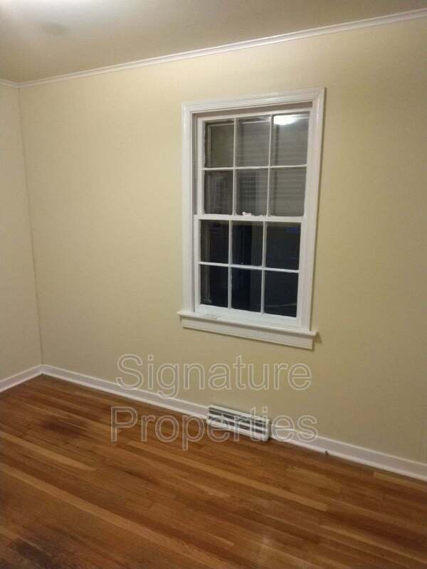 Building Photo - 1206 Tabb Ave