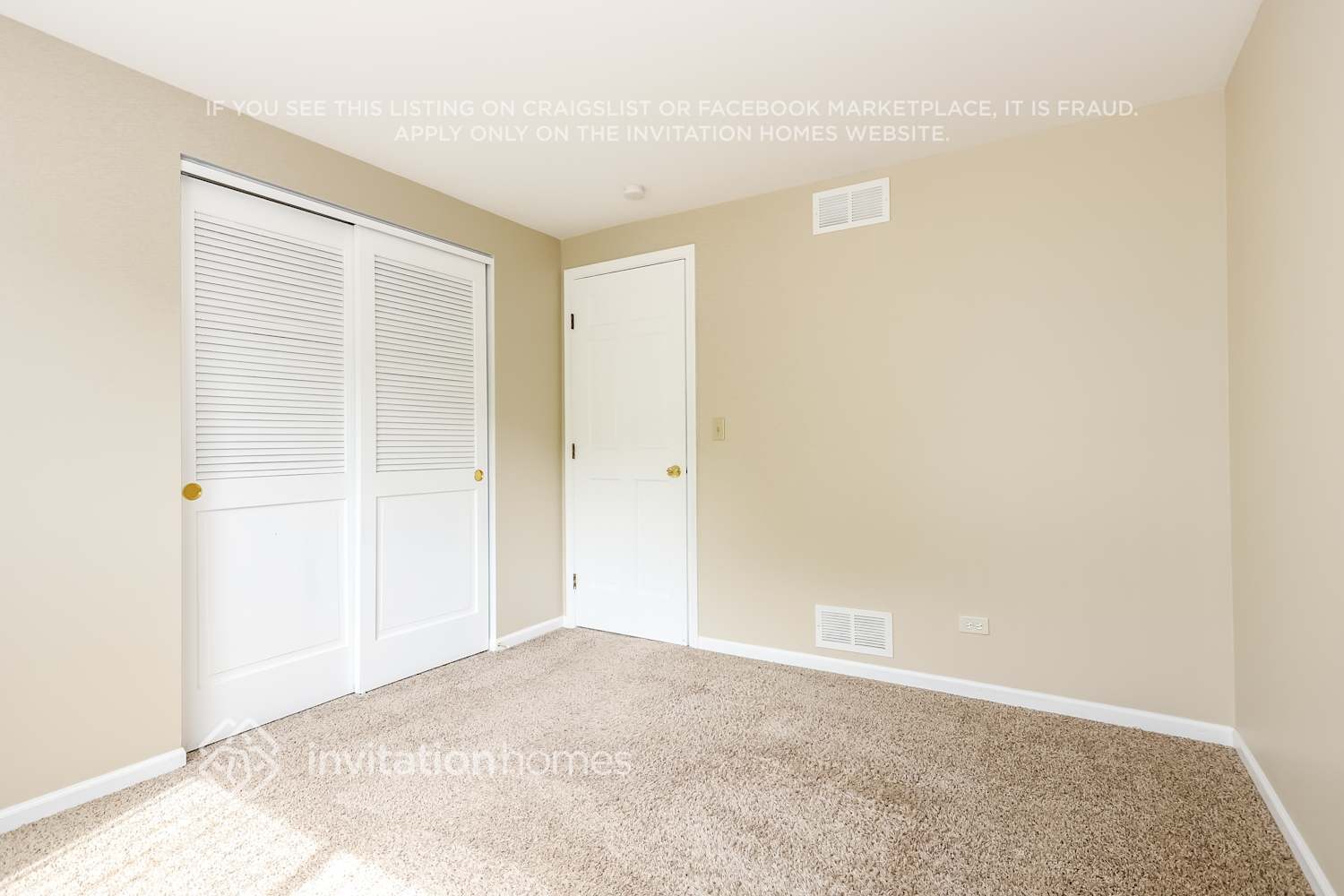 Building Photo - 1620 Apache Dr