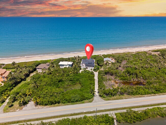 Building Photo - 12376 Jimmy Buffett Mem Hwy