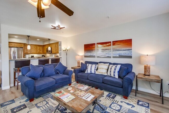 Building Photo - Steps From The Beach w/ All Utilities Included Available Jan - May 2025