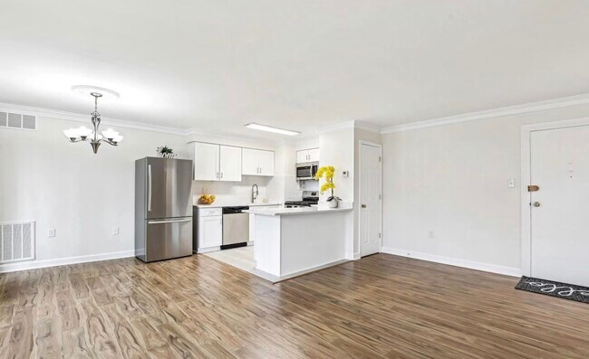 Building Photo - 4360 Ivymount Ct