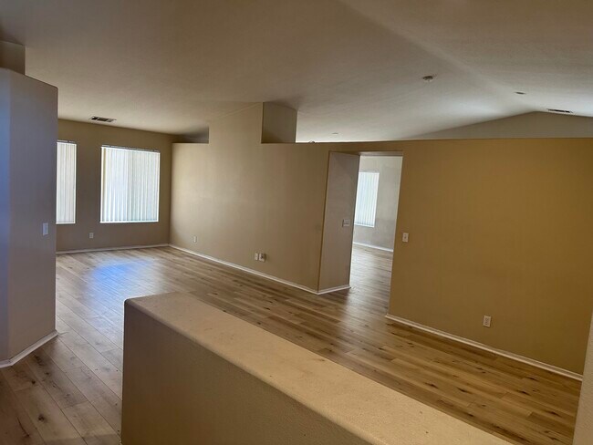 Building Photo - 79900 Independence Way