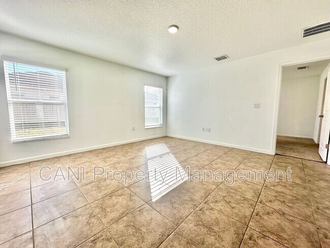 Building Photo - 3807 Whitney Wy