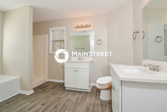 Building Photo - 3 Bedroom Pet-Friendly Home in AUSTELL, GA with Main Street Renewal