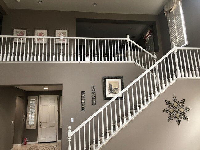 Building Photo - Southwest Bakersfield Home