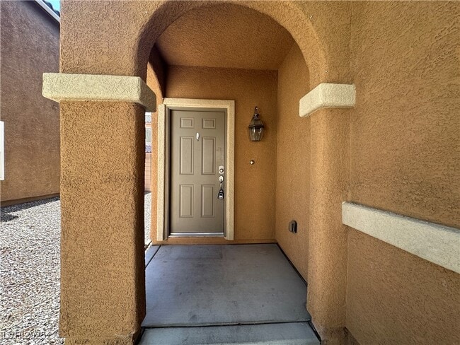 Building Photo - 4512 Simple Promise Ct