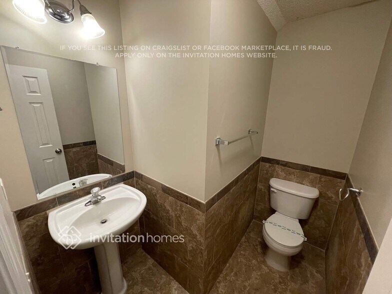 Building Photo - 1228 Alston Hill Dr