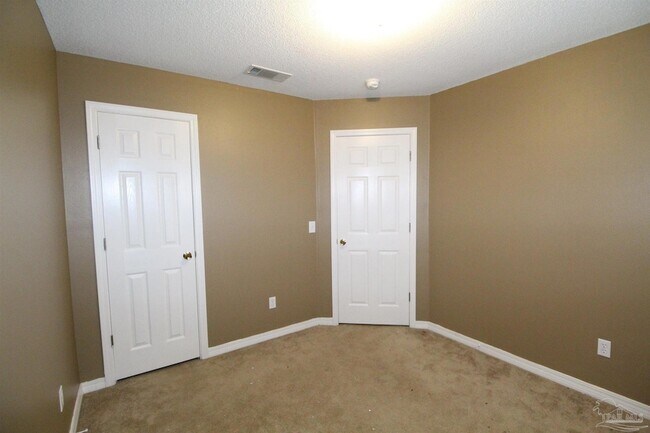 Building Photo - 4319 Crosswind Dr