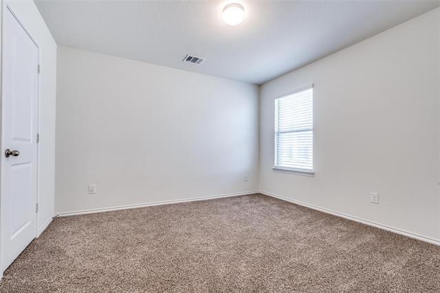 Building Photo - 2615 Horton Dr