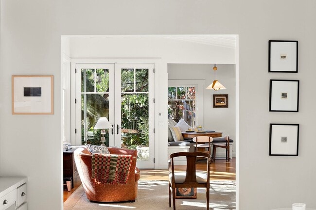 Building Photo - Bluebird Canyon Hidden Gem