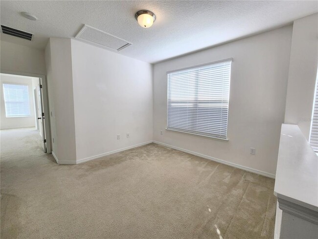 Building Photo - 10360 Austrina Oak Lp