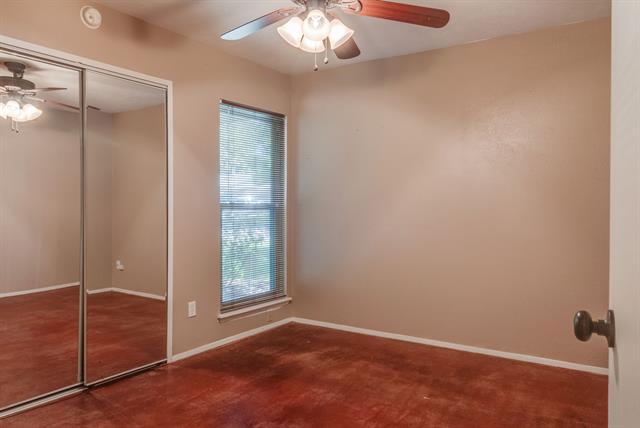 Building Photo - 6603 Blackberry Dr