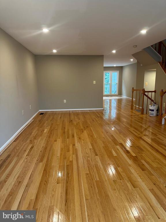 Building Photo - 208 Fair Oaks Ave