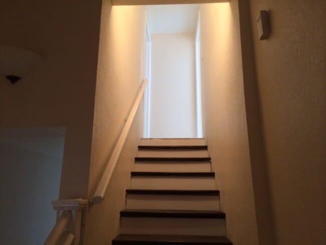 Building Photo - Large 4 bedroom Near UT and Downtown