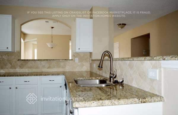 Building Photo - 1492 Altstatten Ln