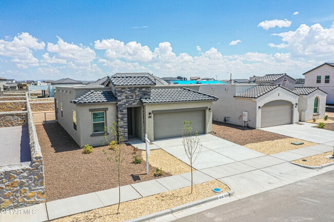 Building Photo - 916 Pettus Pl