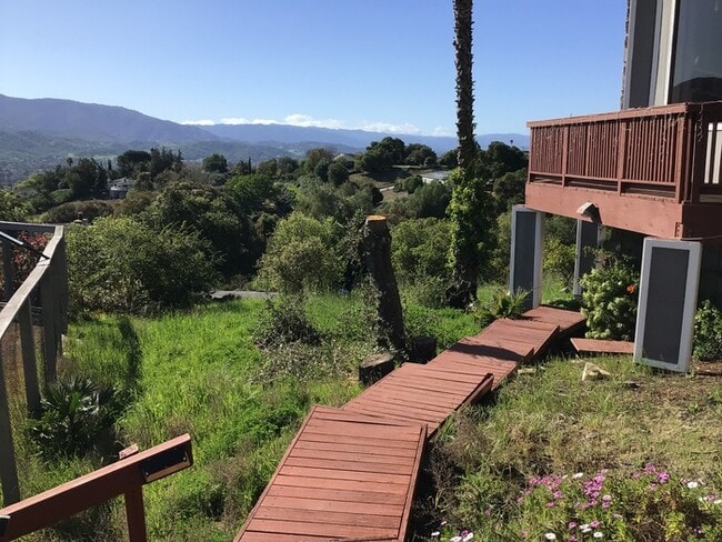 Building Photo - LUXURIOUS PRIVATE STUDIO WITH BREATH TAKING VIEWS