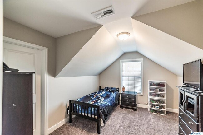 Building Photo - 108 Erskin Parcus Dr