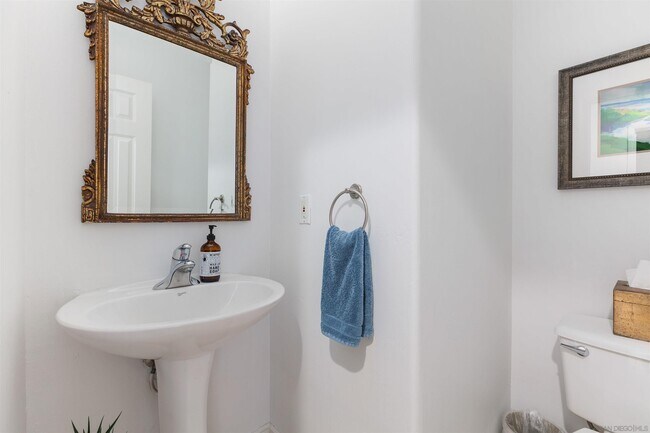 Building Photo - 6052 Rancho Bravado