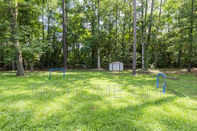 Building Photo - 10029 Dauphine Dr