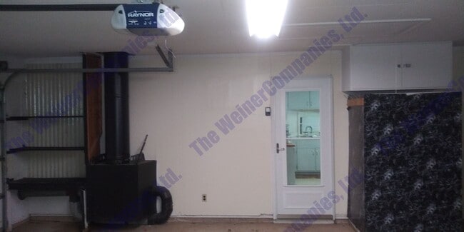 Building Photo - Now Leasing for August 1st!