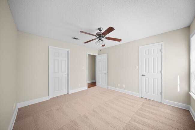 Building Photo - 4208 Santa Fe Pkwy