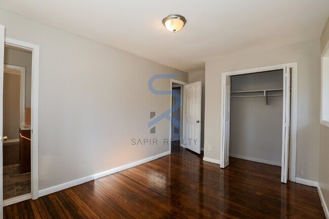 Building Photo - Move in before January 31st and get $100 OFF your rent for the first 3 months — PLUS a $250 Amazo...