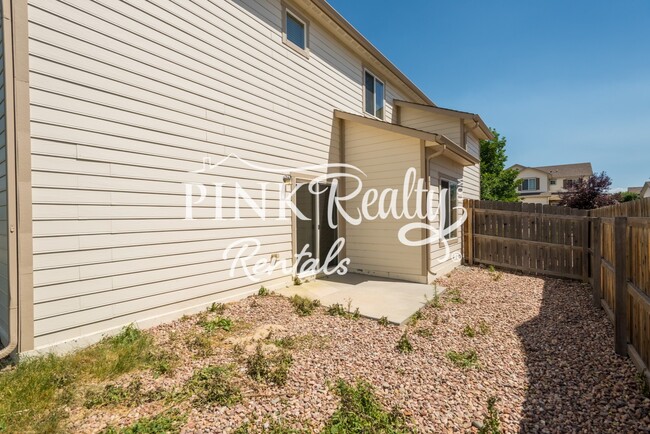 Building Photo - Beautiful 2-Story Home in Lorson Ranch!