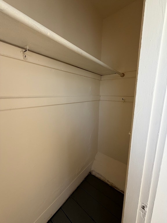 Building Photo - 10-12-12 Maple St