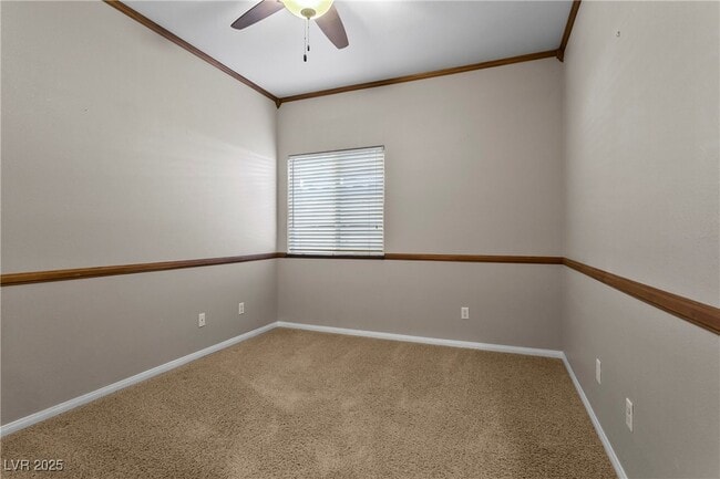 Building Photo - 778 Fairway Dr