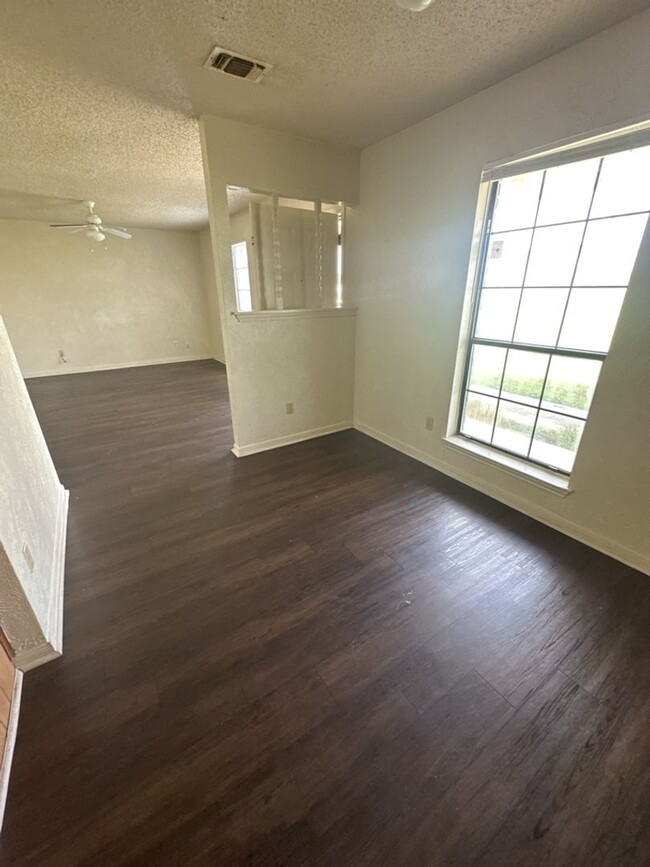 Building Photo - 3Bd/1.5Ba in Killeen, TX!