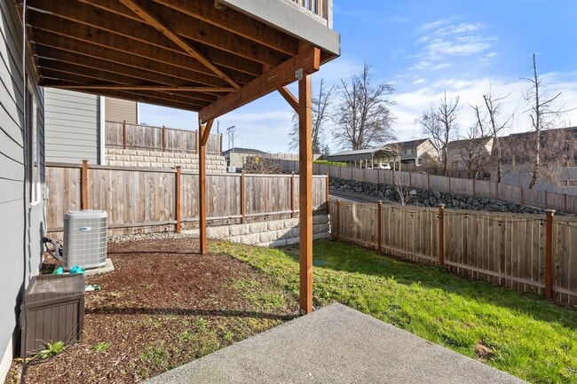 Building Photo - Beautiful 5Bd home in  Marysville